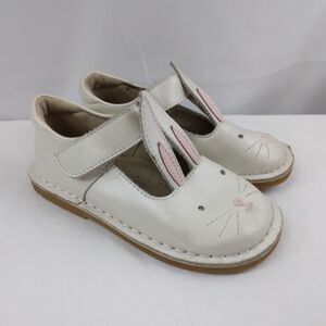 Livie and Luca “Molly” White Pearl Bunny Shoes Mary Jane’s Easter Spring Size 9